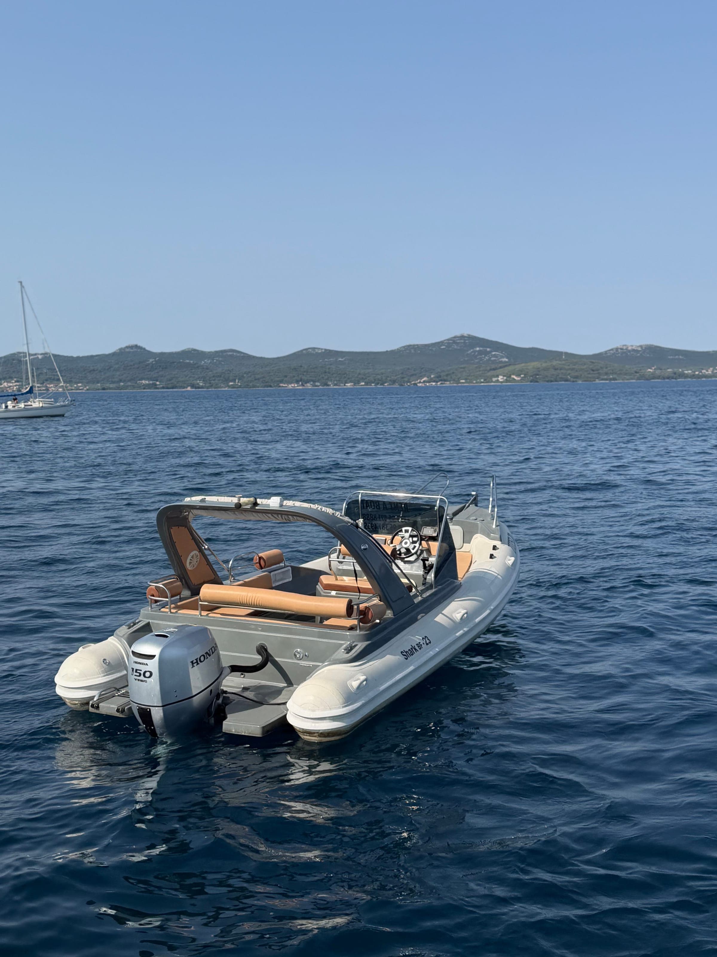 Boat sailing near the Adriatic coast
